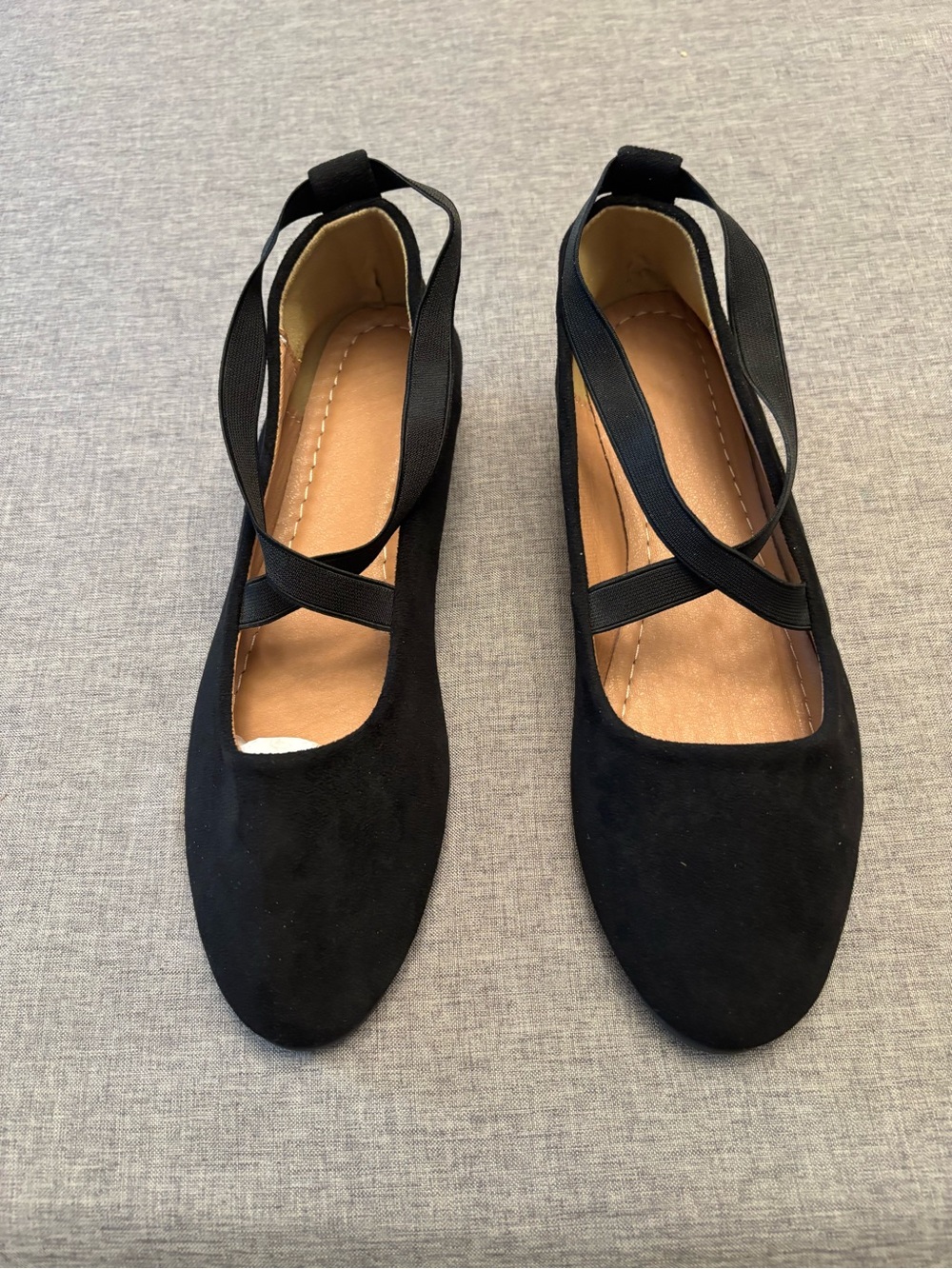 Women's Black Crisscross Ballet Flats with Elastic Straps Size 9 (42)